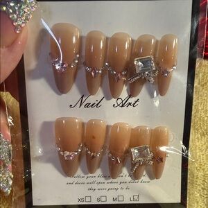 Elegant Brown Nail Art Set with Rhinestones